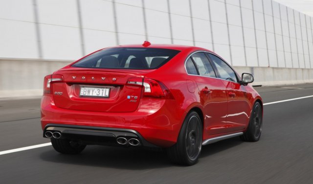 Австралийци напомпаха Volvo S60