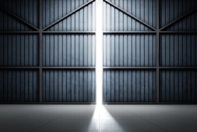 Bugatti открехна вратата за новия Veyron