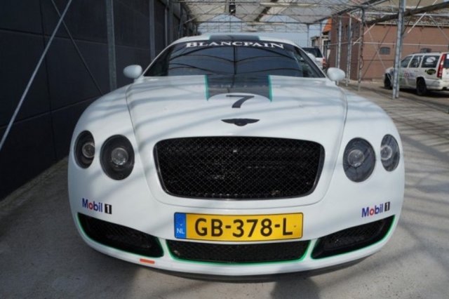 Bentley с японско сърце