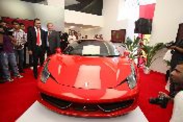 Ferrari отвори врати в Индия