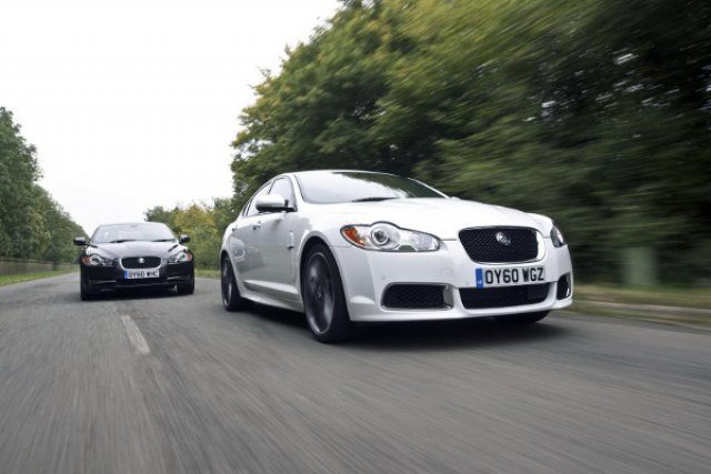 Jaguar XF с два нови двигателя