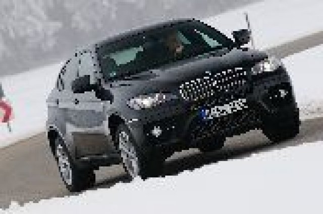 BMW X6 получи 5 места