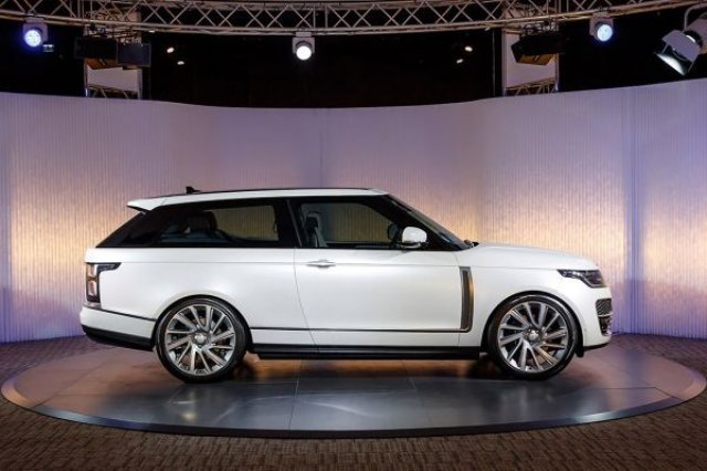 Три впечатляващи факта за новия Range Rover SV Coupe