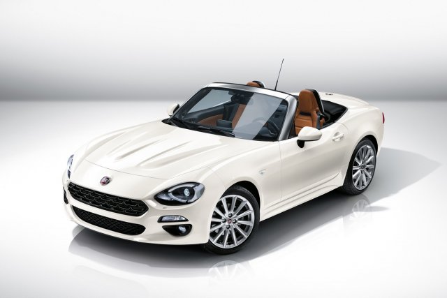 По-слаб двигател за европейския Fiat 124 Spider 