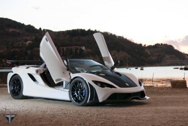 Словенският суперавтомобил Renovatio