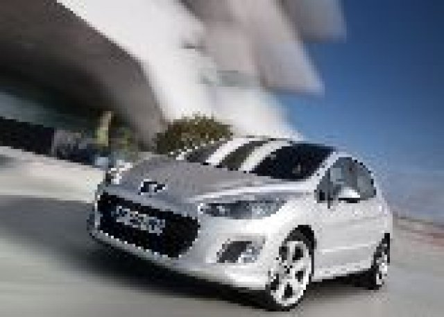 Peugeot 308 закова милион 