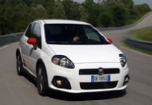 Fiat пуска няколко спортни версии Abarth
