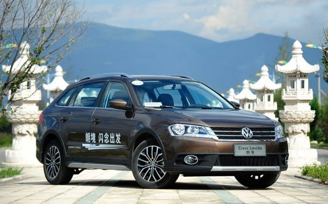 Китай подсили пазарното представяне на Volkswagen през ноември