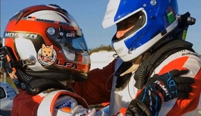 Шефовете на Aston Martin и Toyota разменят бегачките си на Нюрбургринг