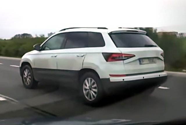 Заснеха новата Skoda Karoq на видео