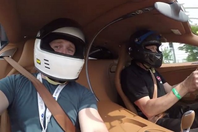 Първи досег на журналист с Bugatti Chiron