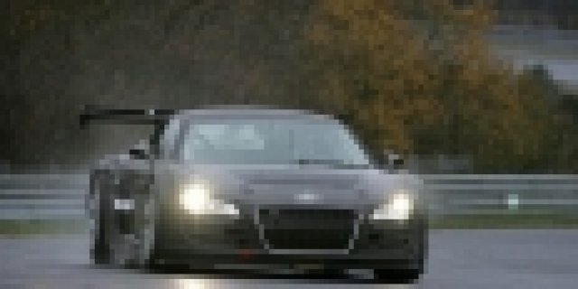 Шпионски снимки на Audi R8 GT3