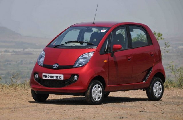Обновиха Tata Nano