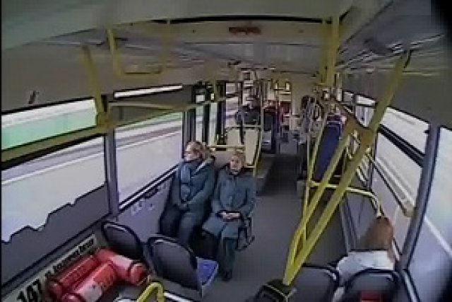 Опасен ли е градският транспорт?