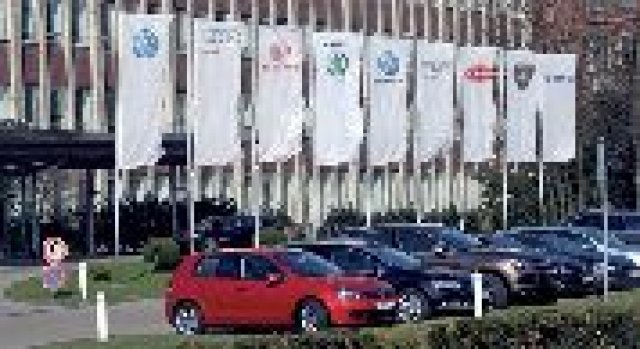 VW: от Suzuki театралничат