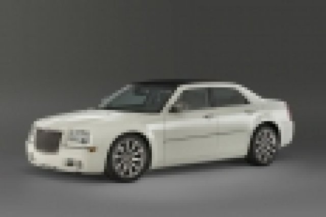 Екологичен Chrysler 300C в Женева