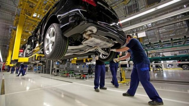 Daimler изостава след Audi и BMW