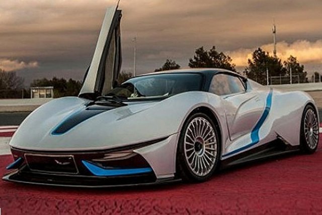 Китайци са готови с електрическа суперкола