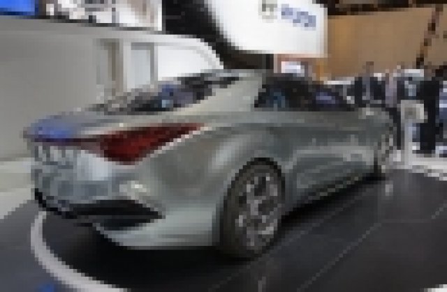 Hyundai i40 ще разчита на дизайн и високи технологии