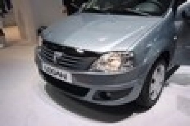 Dacia модернизира и комбито MCV