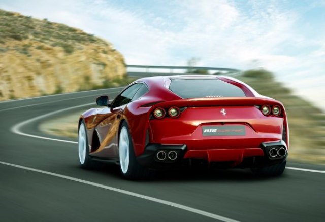 Приходите на Ferrari скочиха с 1/3