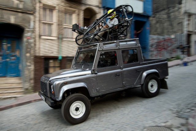 Как се снимат автомобилните преследвания? (ВИДЕО)