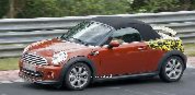 MINI ще представи във Франкфурт купе и роудстер