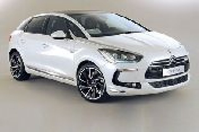 Citroen DS5 – впечатляващ стил и нови технологии