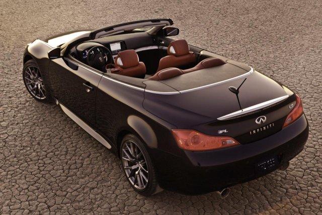 Infiniti IPL G Convertible тръгва от LA