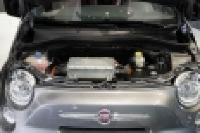 Електрически Fiat 500 на пазара в САЩ през 2012