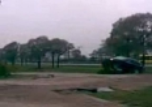 Унищожен за секунди