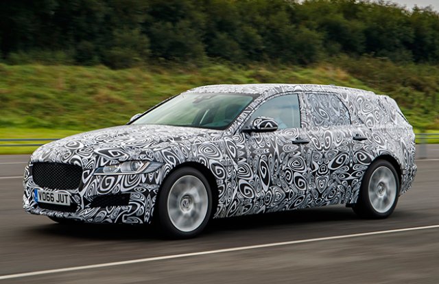 Jaguar потвърди комбито XF