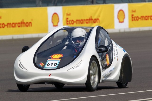 Български plug-in автомобил на Еко-Маратона