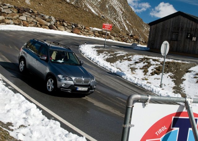 BMW стартира сервизна акция за X5