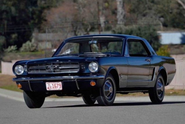 Първото купе Ford Mustang излиза на потресаваща цена