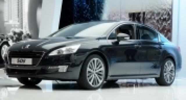Peugeot 508 в Париж