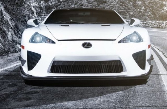 В Lexus премислиха за наследник на LFA