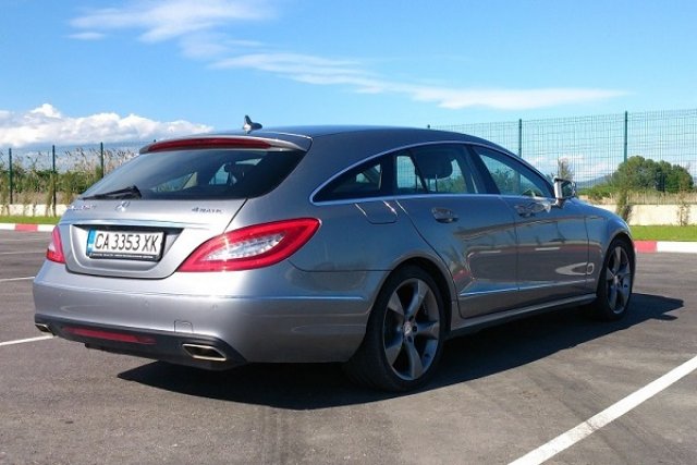 Автомобил без конкуренция