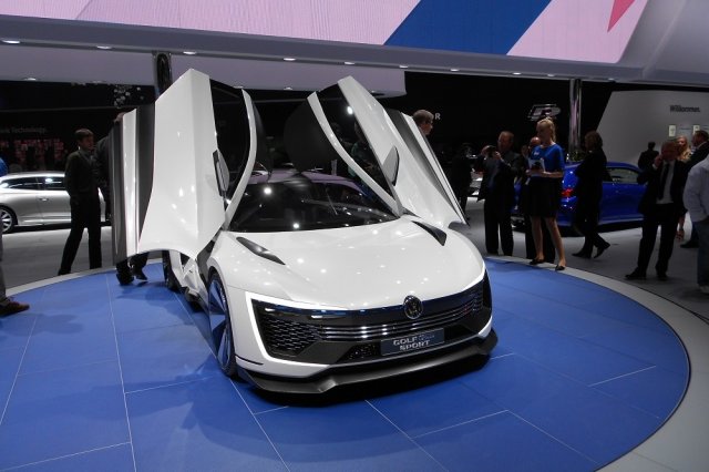 Volkswagen загатна бъдещето на Golf GTI