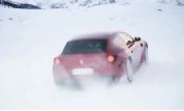 Ferrari FF - зад кулисите