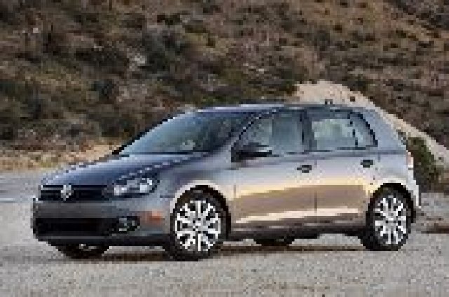 Разследват 100 000 дизелови коли на Volkswagen и Audi в САЩ