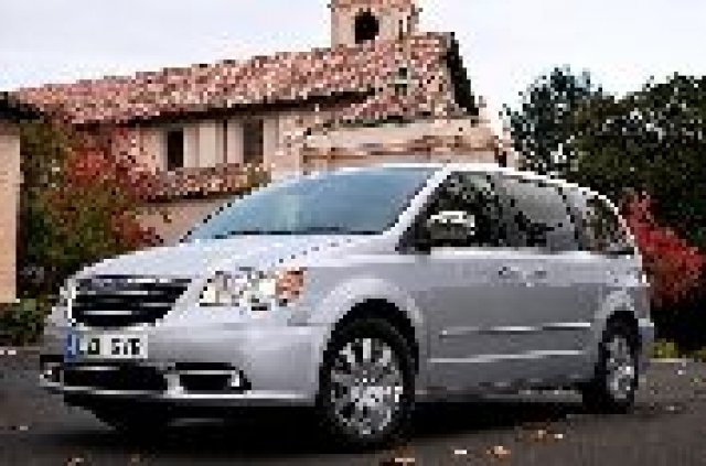 Chrysler обнови Grand Voyager