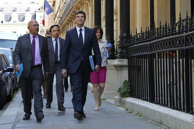 Френските автоконцерни ще получат държавна помощ