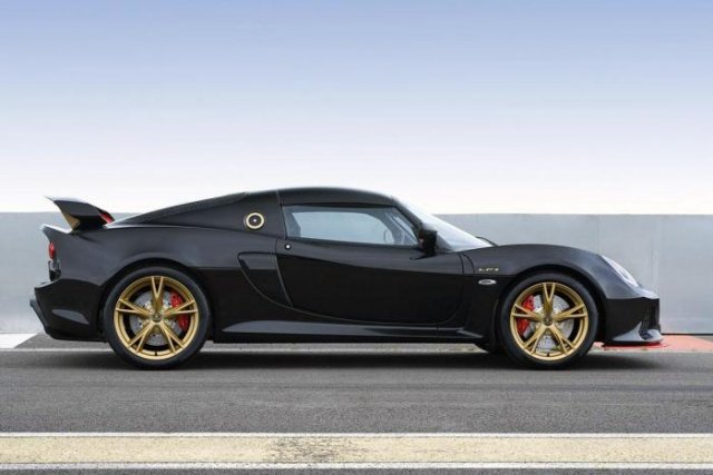 Lotus пусна модел, посветен на победите във Ф1