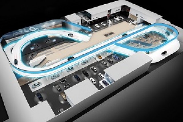 BMW строи писта за изложбата във Франкфурт