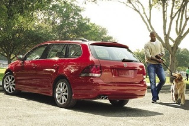 Volkswagen се прицели в успехите на Subaru Outback