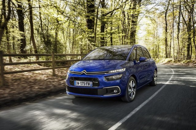Citroen показа новите C4 Picasso и C4 Grand Picasso