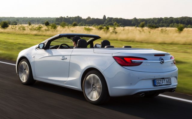Opel представя яка Cascada във Франкфурт