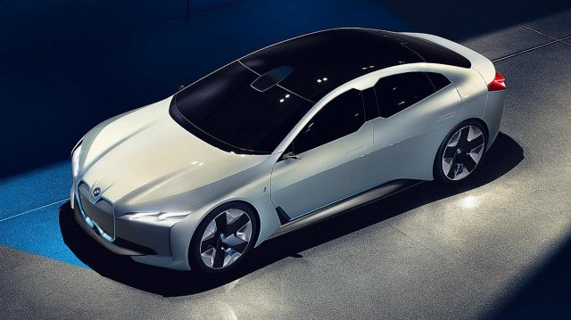 BMW i4 ще бъде конкурентът на Tesla Model 3