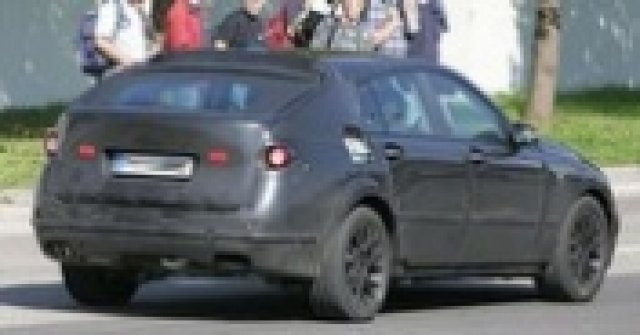 BMW готви нов MPV модел